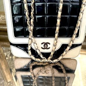 Vintage Channel purse